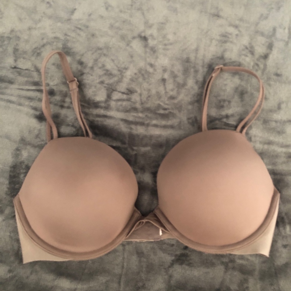 Victoria’s Secret bra